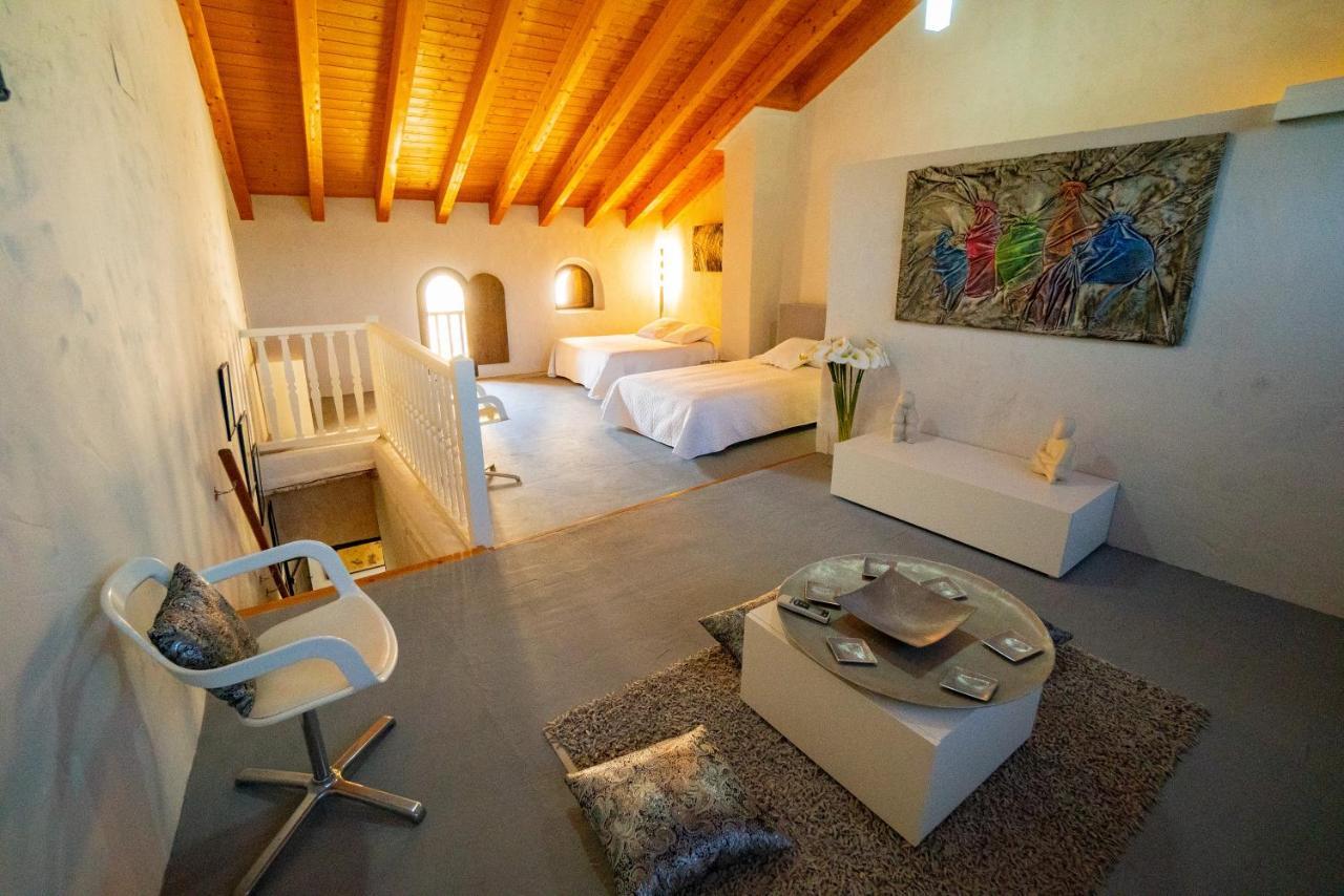 Moliner Apartment *